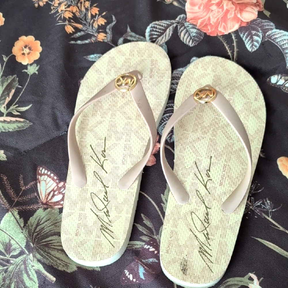 Michael Kors Flip Flops